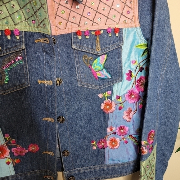90s 00s Vintage Berek | Floral Butterfly Embroidered Sequin Beaded Jean Jacket - Picture 10 of 13